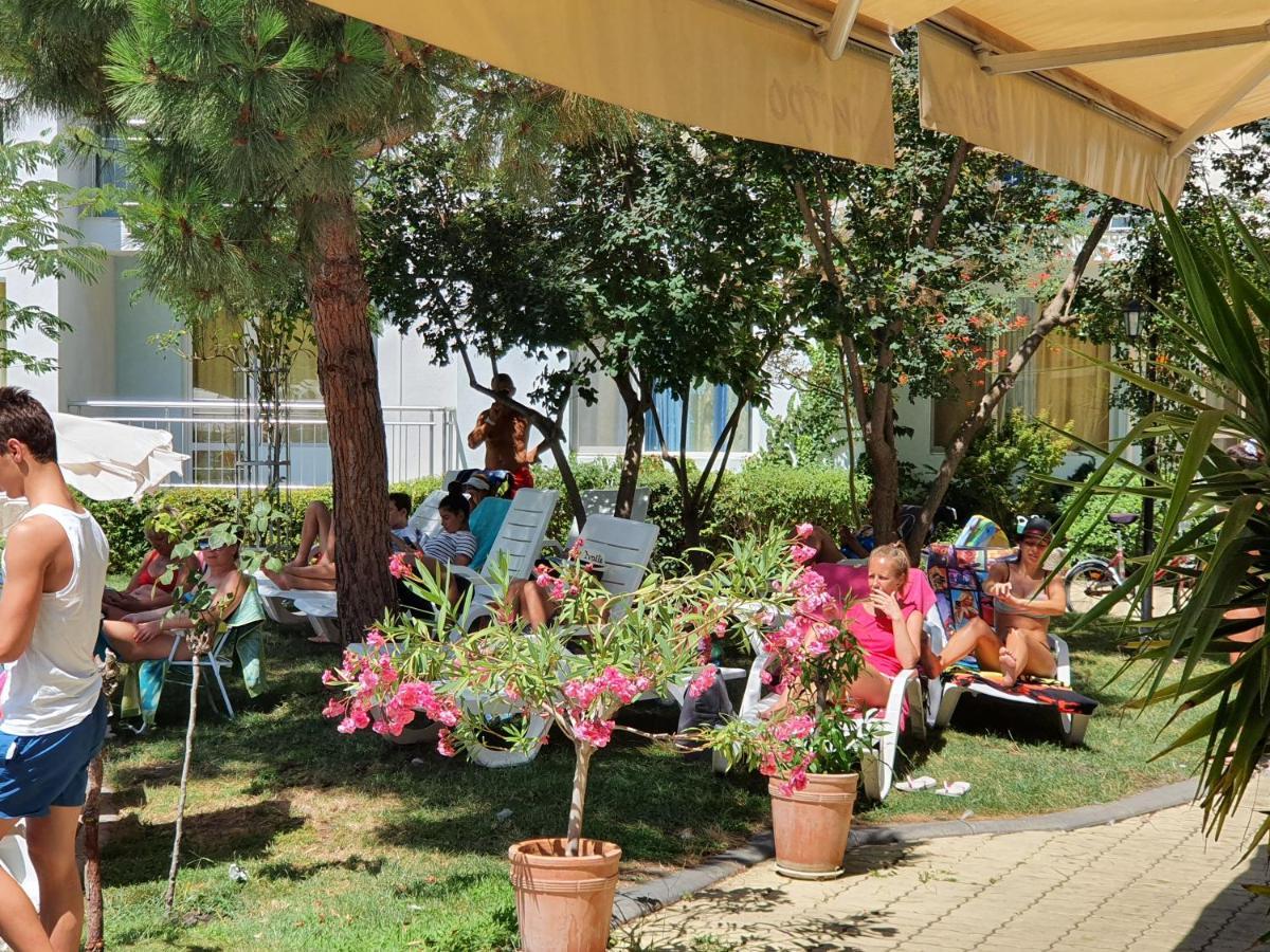 Yassen Holiday Village Slantchev Briag Extérieur photo