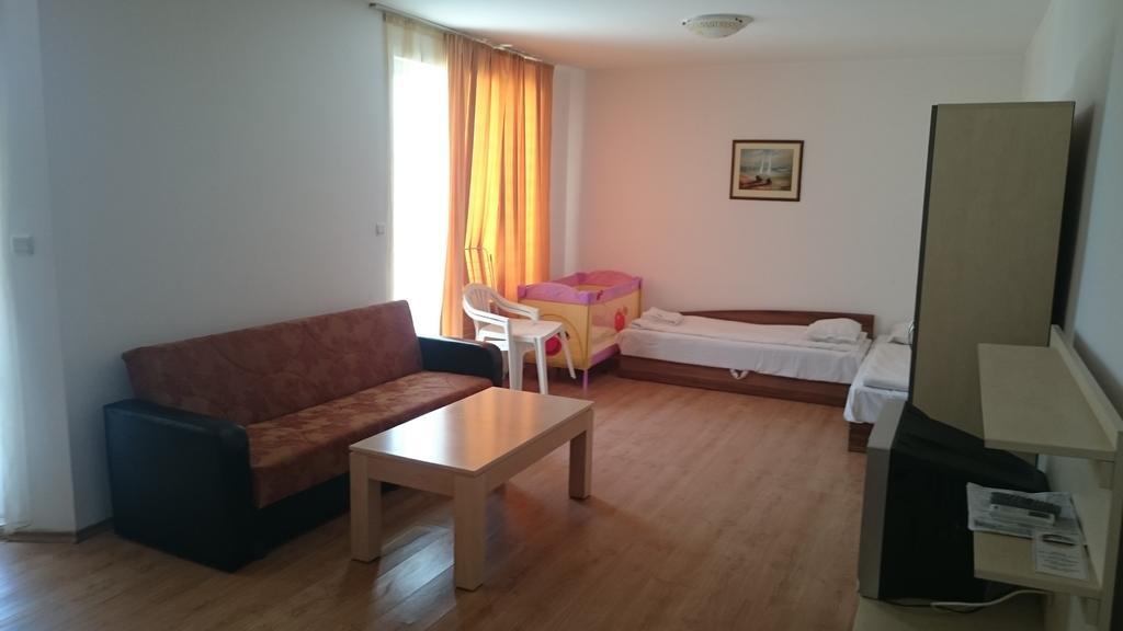 Yassen Holiday Village Slantchev Briag Extérieur photo