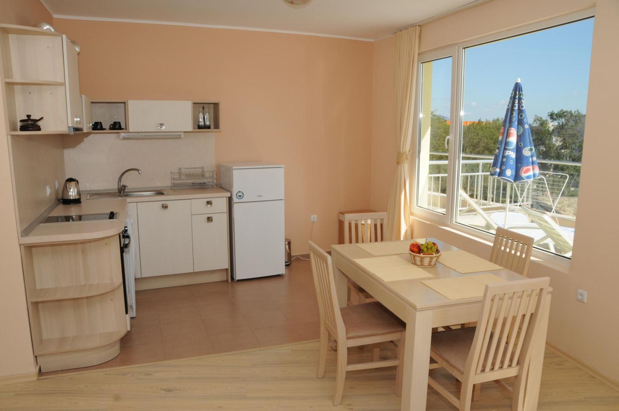 Yassen Holiday Village Slantchev Briag Extérieur photo