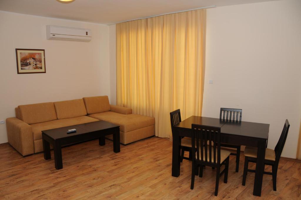 Yassen Holiday Village Slantchev Briag Extérieur photo