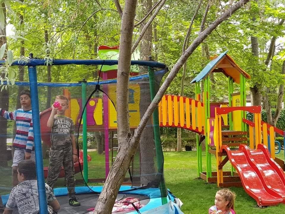 Yassen Holiday Village Slantchev Briag Extérieur photo